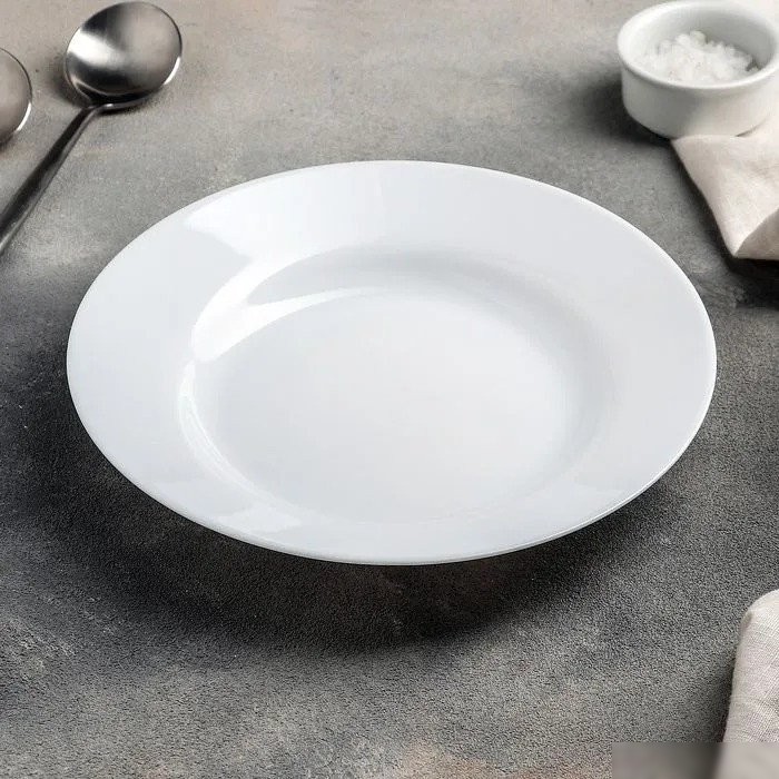 Набор тарелок Luminarc Plumi V5586 (18шт, белый)