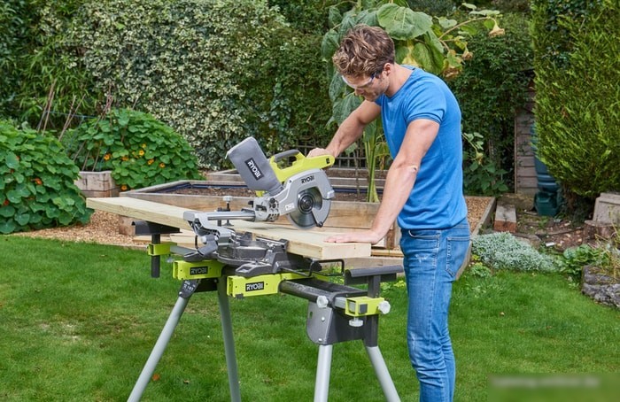 Торцовочная пила Ryobi R18MS216-0 (без АКБ)