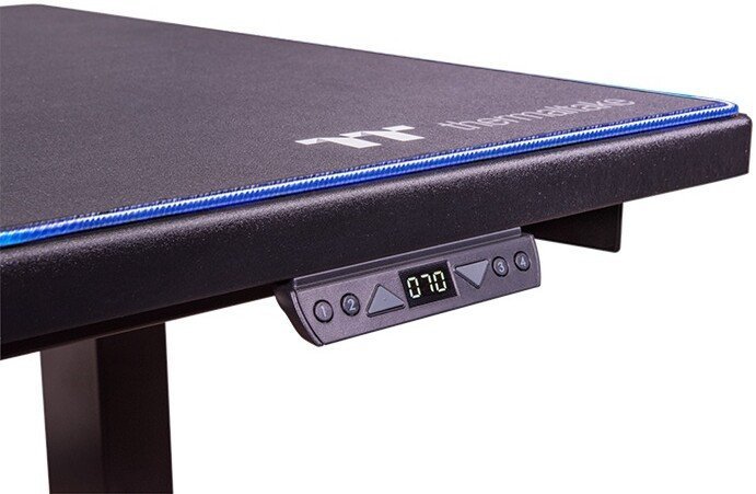 Геймерский стол Thermaltake 350 Smart Gaming Desk GGD-EDN-BKEIRW-01