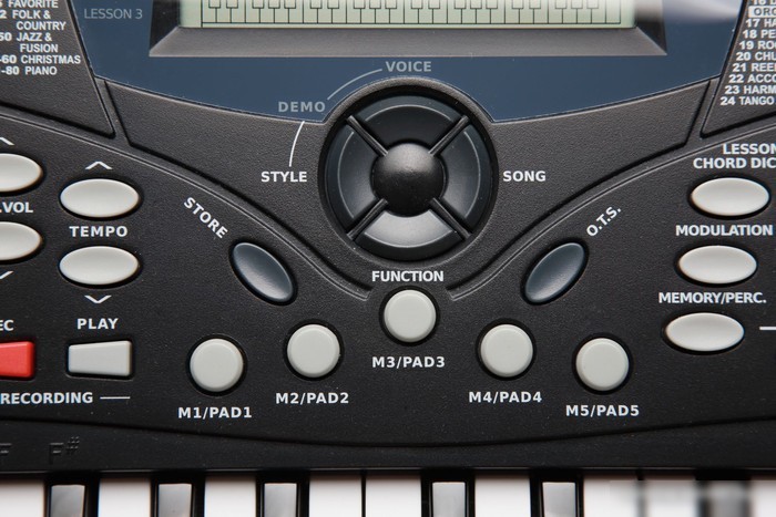 Синтезатор Kurzweil KP30