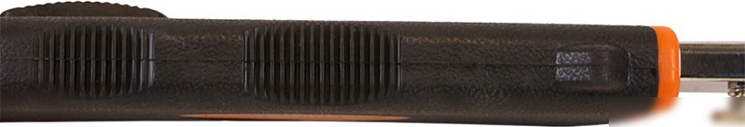 Нож строительный Sturm 1076-08-08
