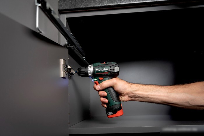 Дрель-шуруповерт Metabo PowerMaxx BS BL 601721500 (с 2-мя АКБ, кейс)