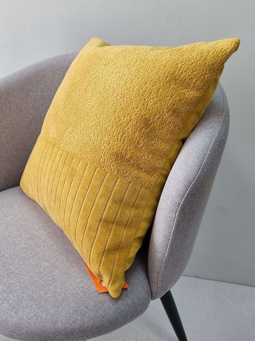 Чехол на подушку Matex Tufted Velvet ALEX-46 (желтый)