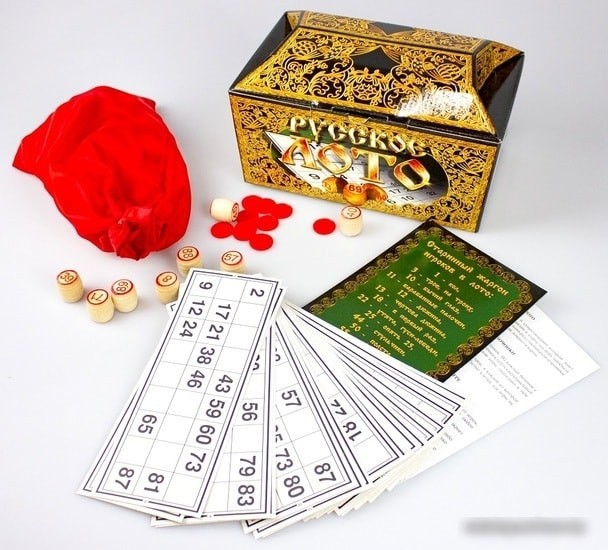Настольная игра Десятое королевство Русское лото в ларце 00142