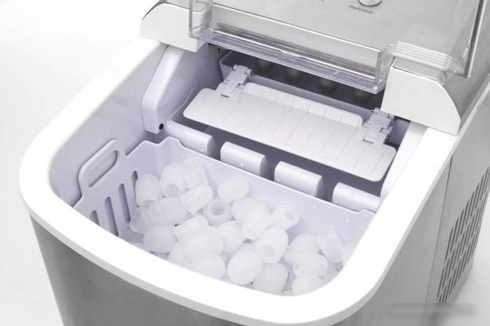 Льдогенератор CASO IceChef Pro