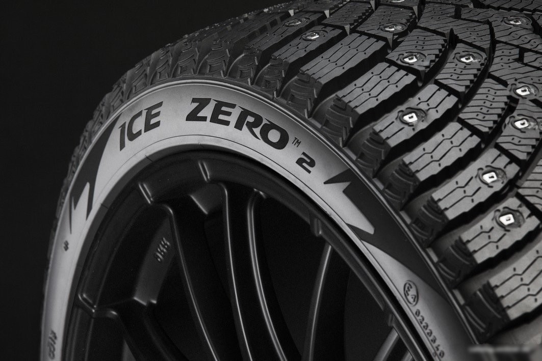 Pirelli Scorpion Ice Zero 2 245/50R20 105T (шипы)