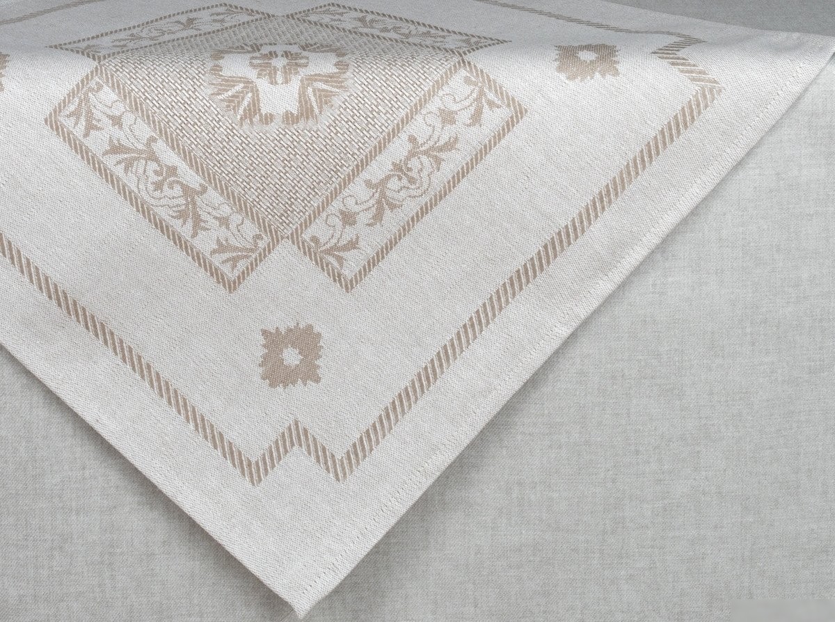 Скатерть Pole Kvetak (Беларускі лён) 153x153 24С9-ШР/уп.кор. (133 Гламур 208/сорт 1)