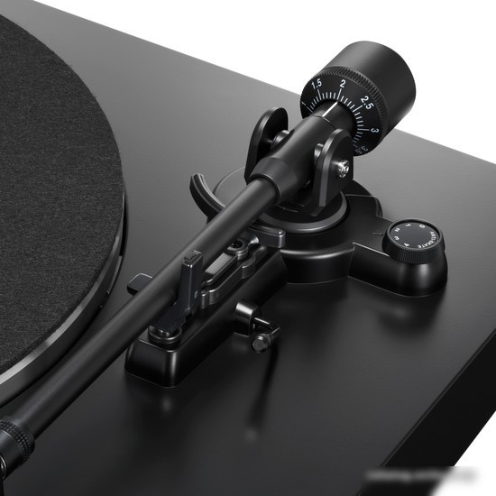 Виниловый проигрыватель Audio-Technica AT-LP3XBT (черный)