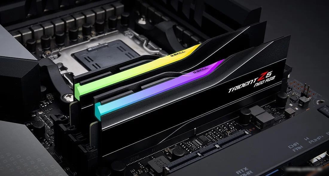 Оперативная память G.Skill Trident Z5 Neo RGB 2x16ГБ DDR5 6000МГц F5-6000J3238F16GX2-TZ5NR