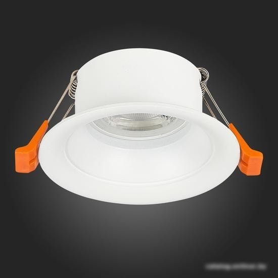 Точечный светильник ST Luce Barra ST200.508.01