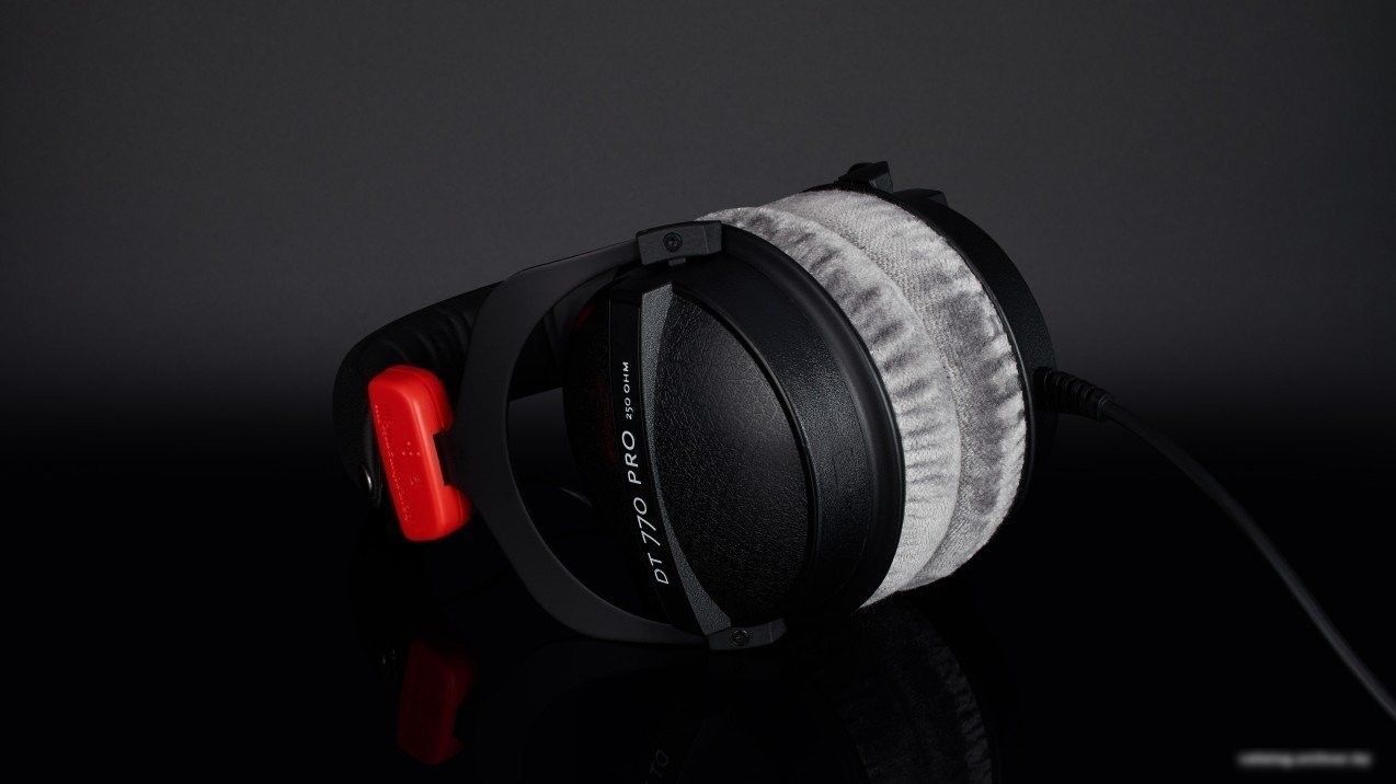 Наушники Beyerdynamic DT 770 PRO LTD 250 Ohm