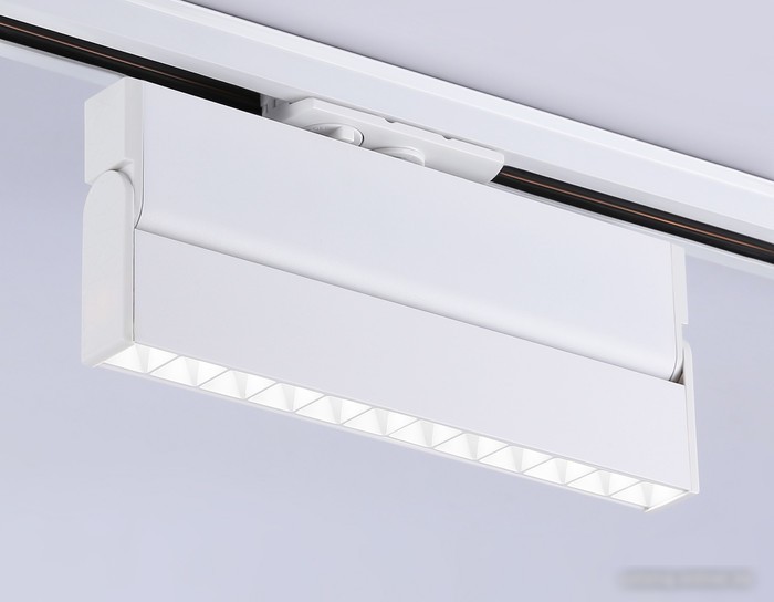 Трековый светильник Ambrella GL6815 WH (белый)