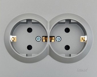 Розетка Lezard Vesna 742-3500-178B