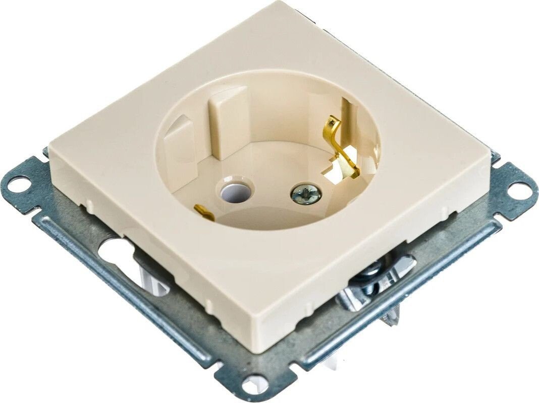 Розетка Systeme Electric AtlasDesign ATN000243 с заземлением + ATN000201 (бежевый/бежевый)