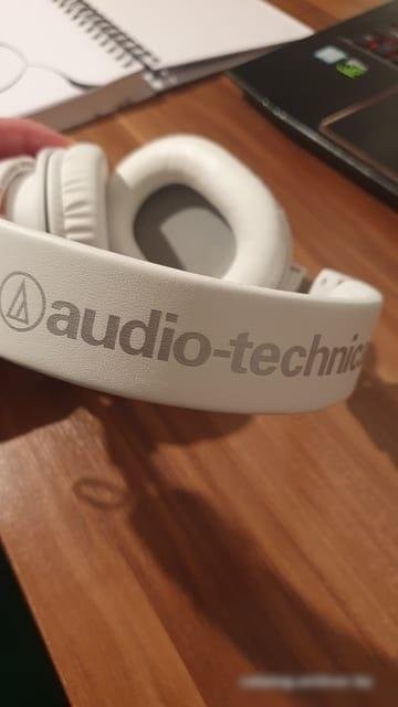 Наушники Audio-Technica ATH-M20xBT (белый)