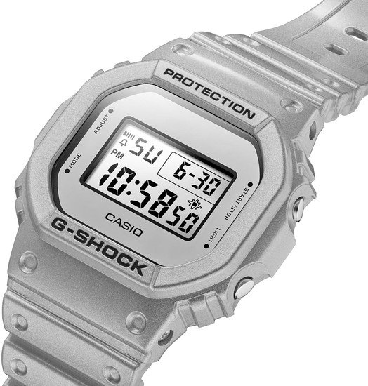 Наручные часы Casio G-Shock DW-5600FF-8