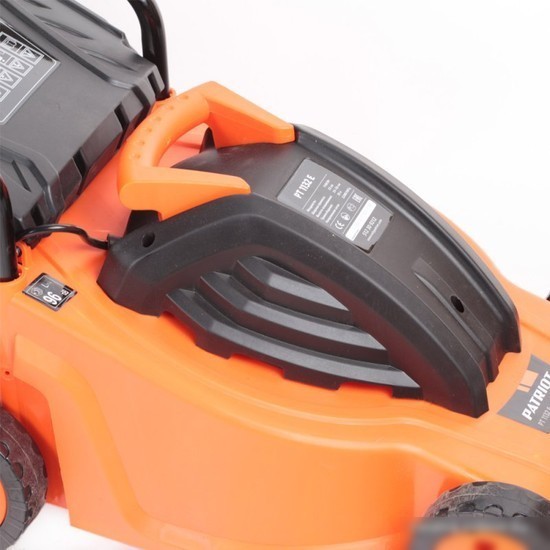 Колёсная газонокосилка Patriot PT 1132 E (512309222)