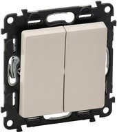 Выключатель проходной Legrand Valena Life 7 525 08