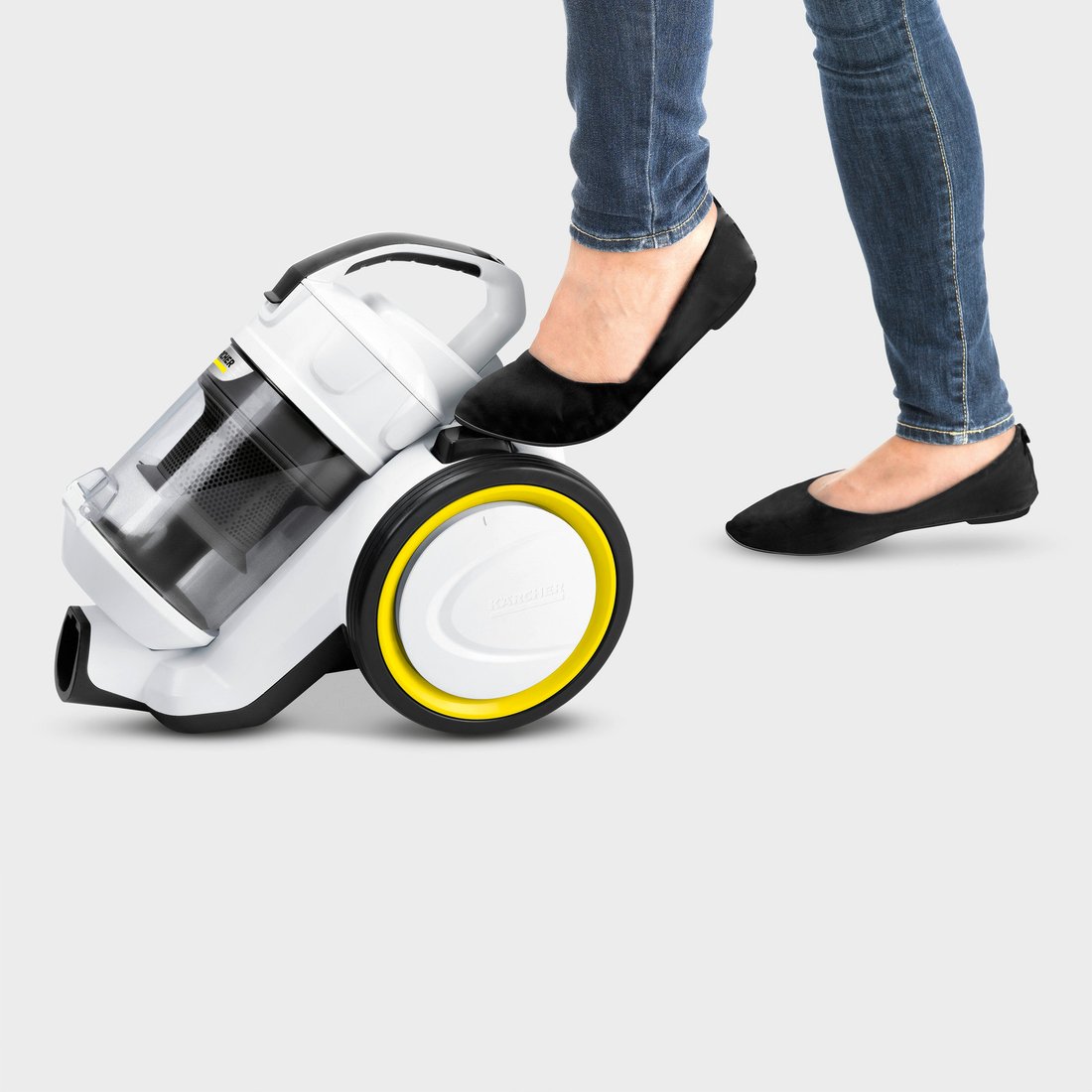 Пылесос Karcher VC 3 Plus 1.198-050.0