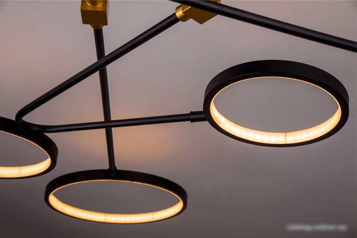 Припотолочная люстра LED4U L260-9