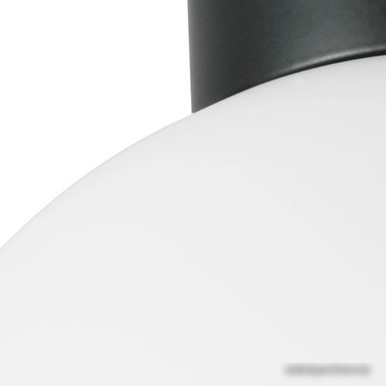 Припотолочная люстра Lightstar Globo 812027