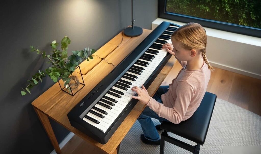 Цифровое пианино Kawai ES60B (черный)