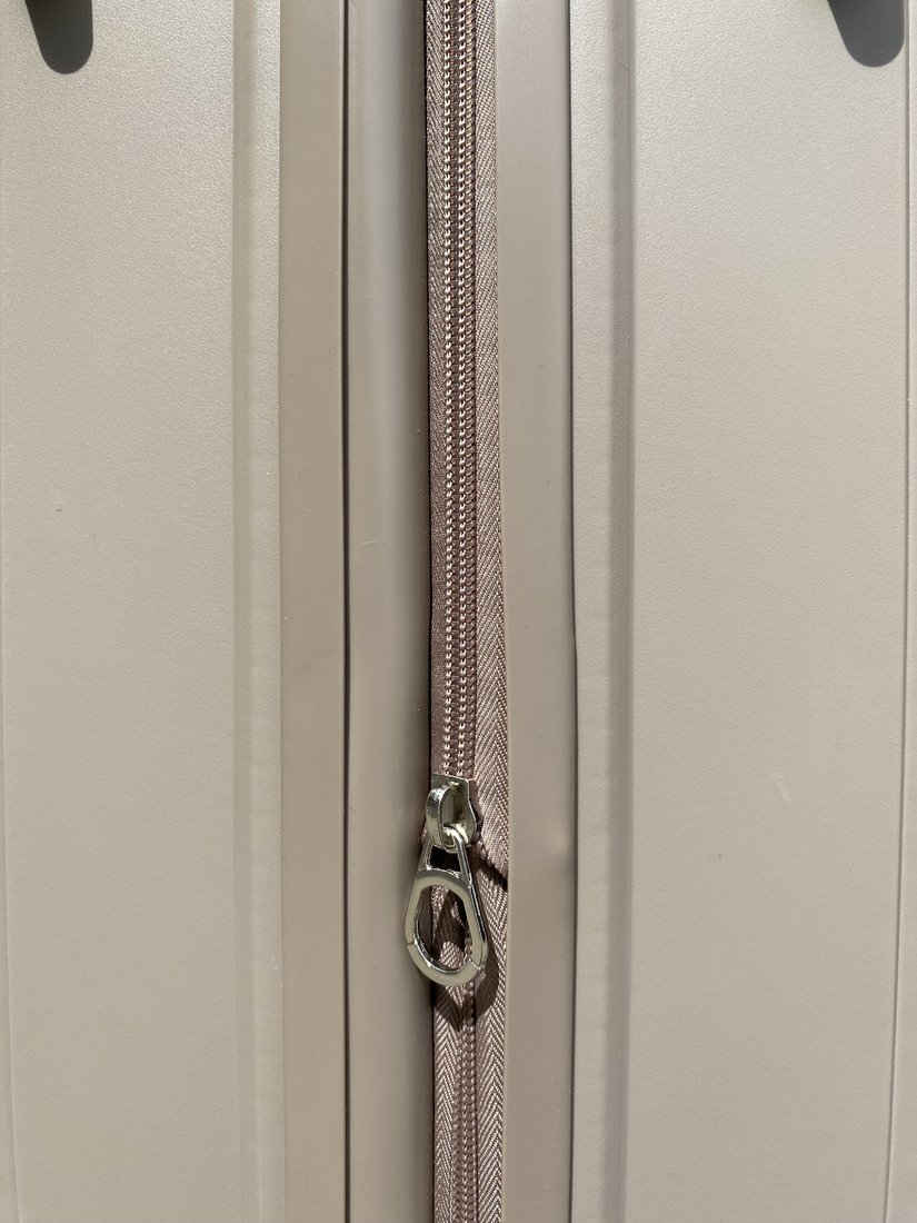 Чемодан-спиннер Eurobags PP-N81 (L, бежевый)