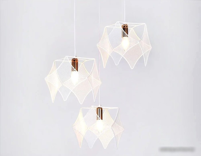 Подвесная люстра Ambrella light TR TR8426