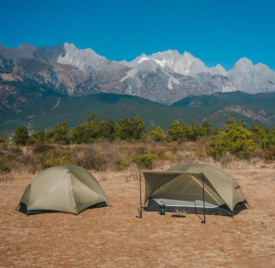 Треккинговая палатка Naturehike Mongar UL CNK2550WS016-MRS1 (песочный)