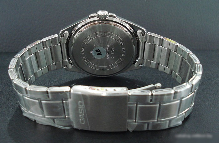 Наручные часы Casio LTP-1308D-1B