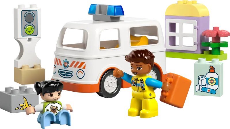 Конструктор LEGO Duplo Скорая помощь и водитель 10447