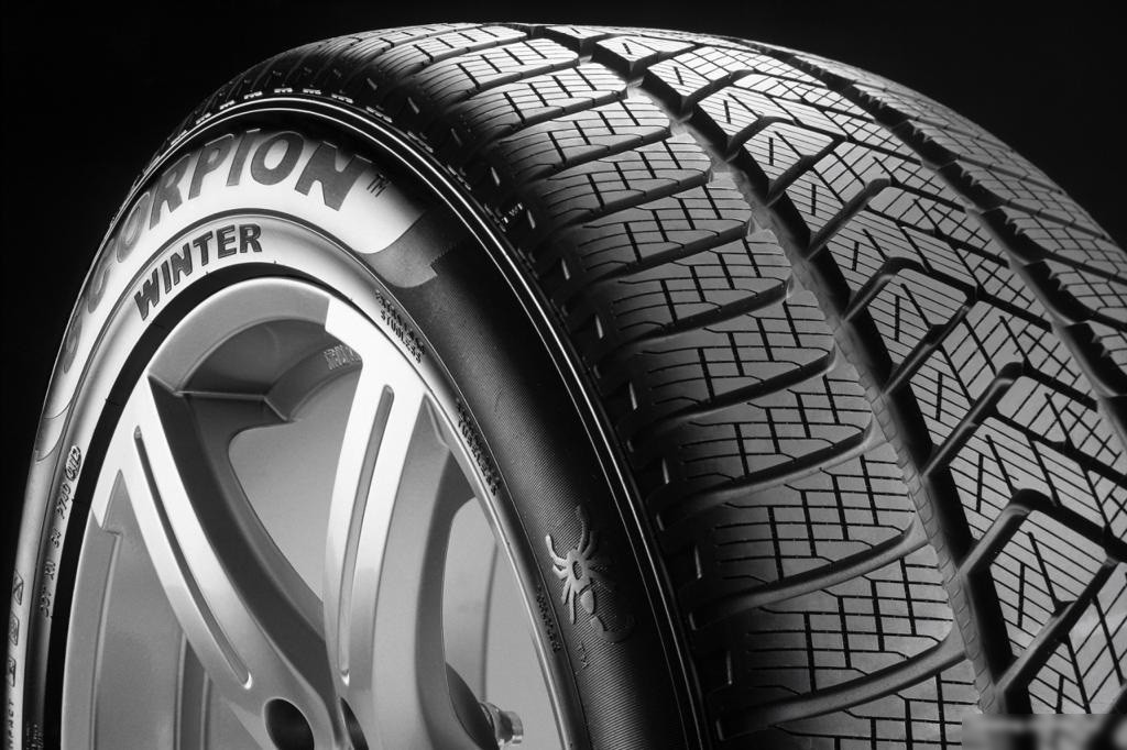 Зимние шины Pirelli Scorpion Winter 315/35R22 111V