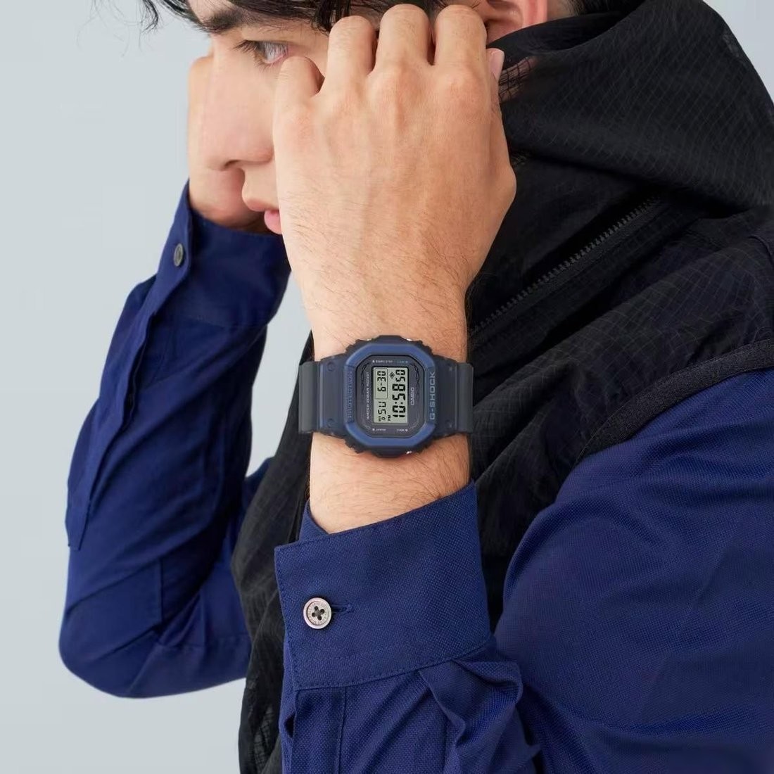 Наручные часы Casio DW-5600RS-8E