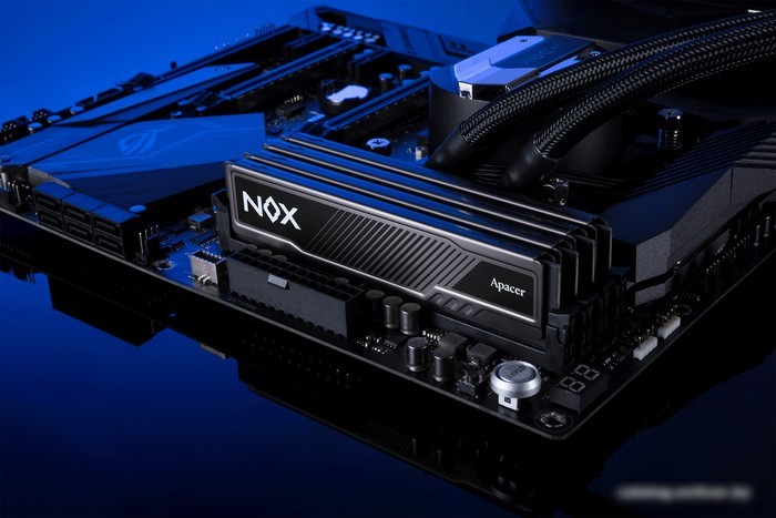 Оперативная память Apacer NOX 16ГБ DDR4 3200МГц AH4U16G32C28YMBAA-1