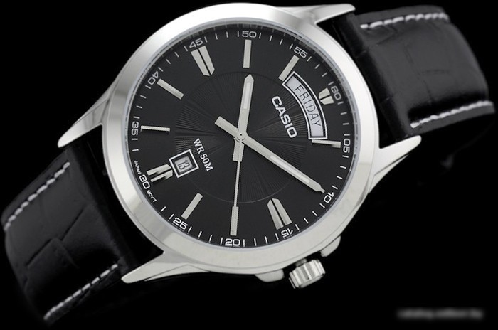 Наручные часы Casio MTP-1381L-1A