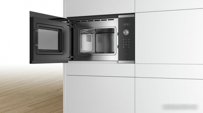 Микроволновая печь Bosch Serie 6 BFL523MS0