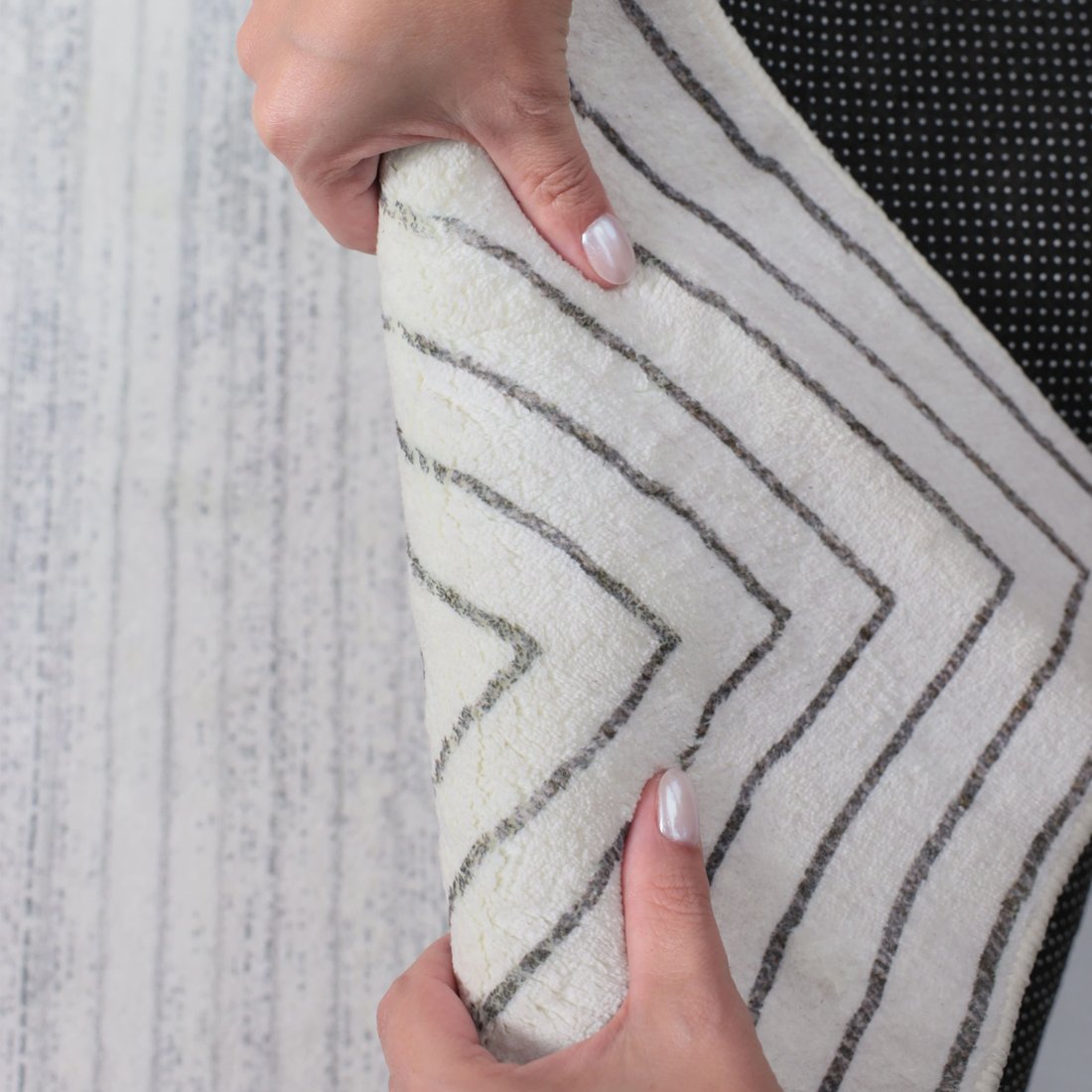 Ковер для жилой комнаты AksHome Cashmere C-3 (60x110)