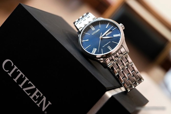 Наручные часы CITIZEN NH8350-59L