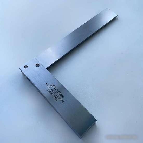 Угольник Shanghai Instrument УШ-250