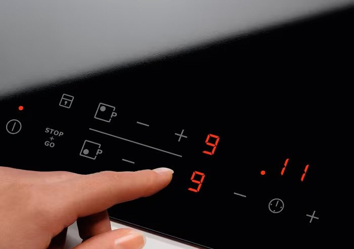 Варочная панель Electrolux EHF6346XOK