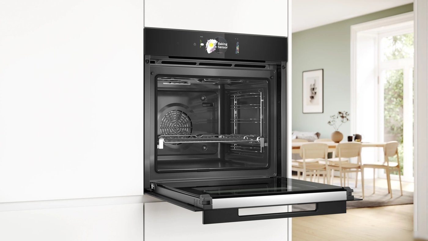 Электрический духовой шкаф Bosch Serie 8 HBG978NB1S
