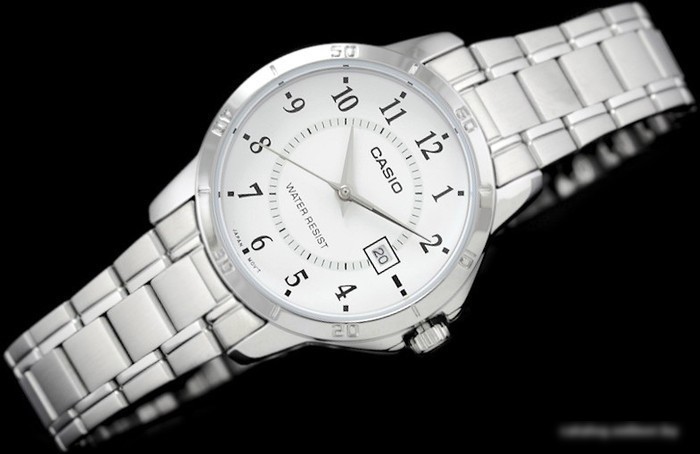 Наручные часы Casio LTP-V004D-7B