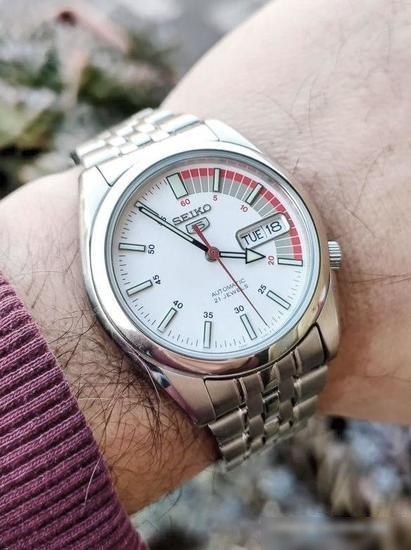 Наручные часы Seiko 5 SNK369K1