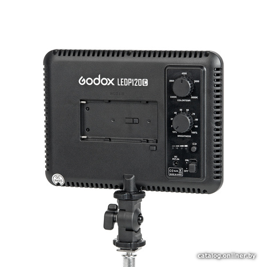 Лампа Godox LEDP120C накамерный (без пульта)