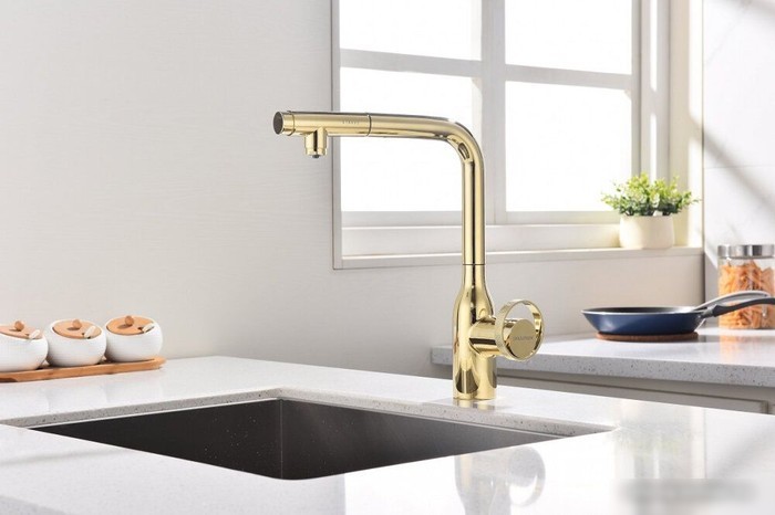 Смеситель Paulmark Urban Ur213104-G (золото)