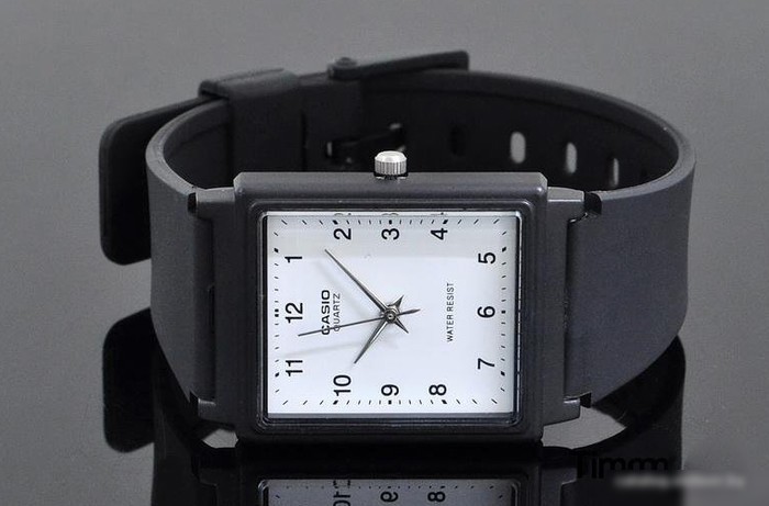 Наручные часы Casio MQ-27-7B