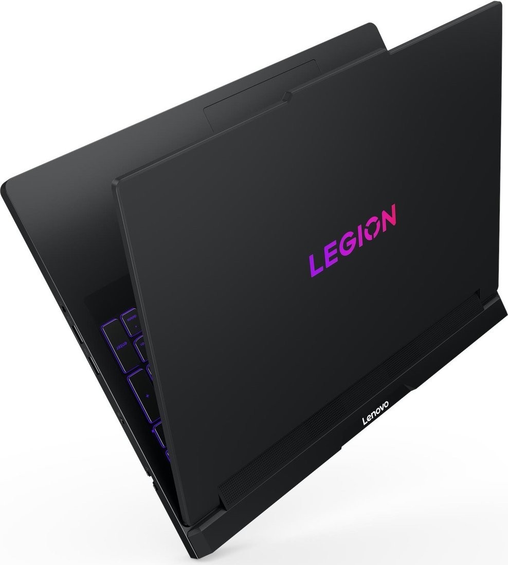 Игровой ноутбук Lenovo Legion Pro 7 16IAX10H 83F50050PS