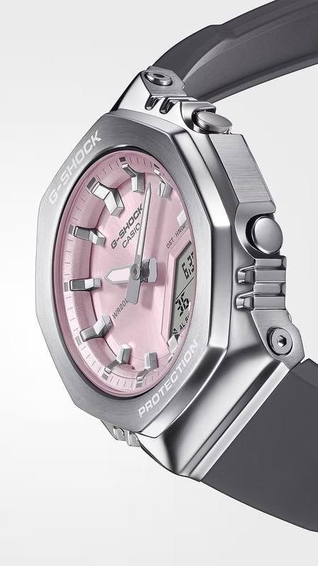 Наручные часы Casio GM-S2110-4A