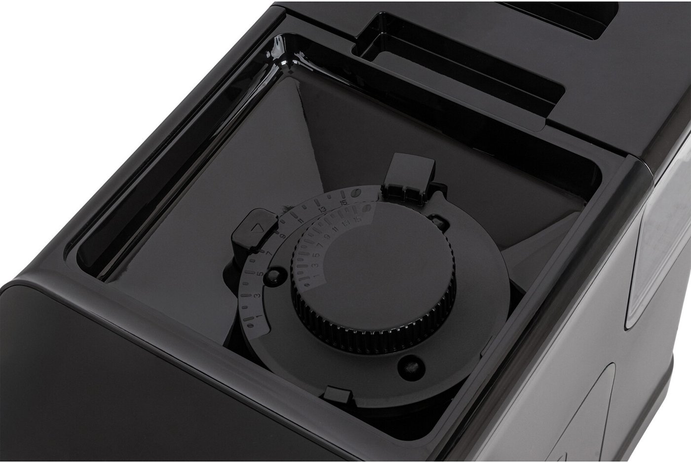 Кофемашина Supra CMS-3700