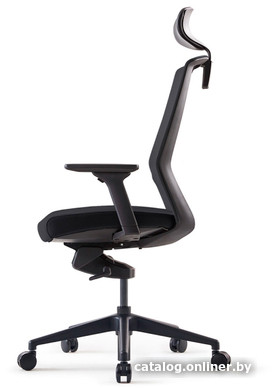 Офисное кресло Bestuhl J1 Black Pl с подголовником и подлокотником (черная сетка/черная ткань)
